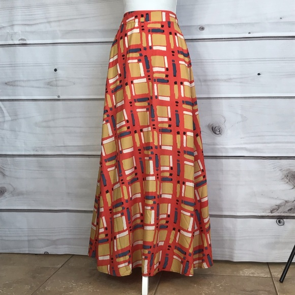 Mix Noveau Geometric Print Maxi Skirt 4 for $20 - Picture 2 of 4